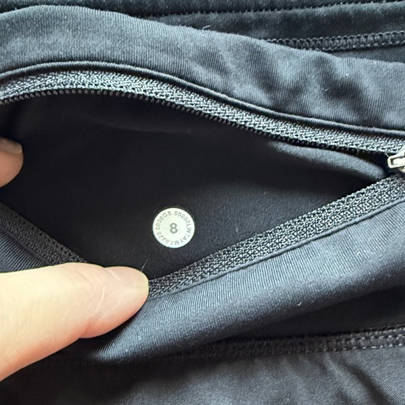 Lululemon Speed Up Short Long *4" Updated Fit
Black 8 - Picture 6 of 7